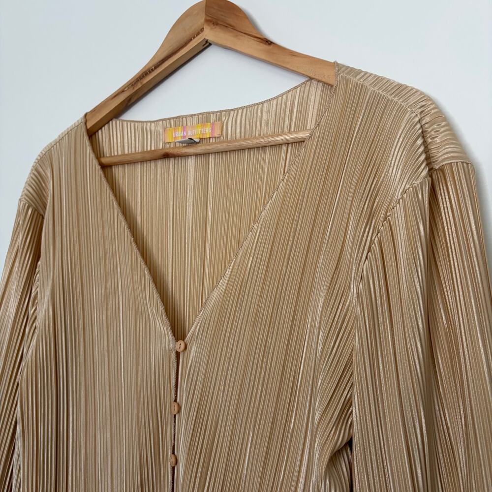 Urban Outfitters Plisse Pleated Blouse Gold Size XL Bell Sleeve Cardigan Y2K - Picture 4 of 8
